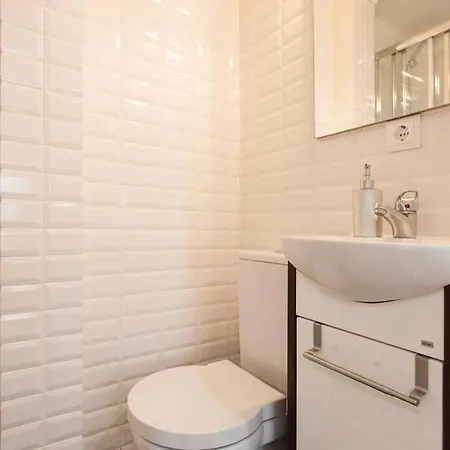 Διαμέρισμα Charming In Mouraria